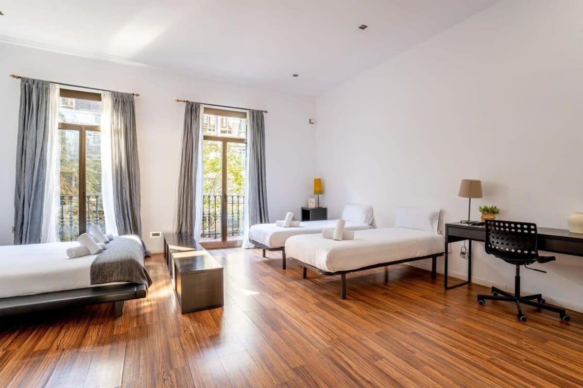 Comfortable And Huge 4bd - 2bth Rambla Catalunya Apartment Barcelona